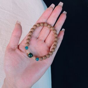 lemongrass energizing bracelet